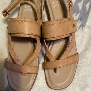 FRYE AND CO. Cassia Tan open toe Strappy Sandals size 9 M